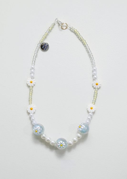 Flower Pearl Necklace