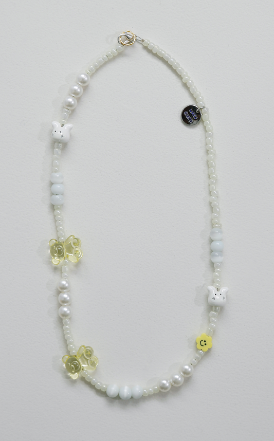 Pearly Yellow Flower Necklace